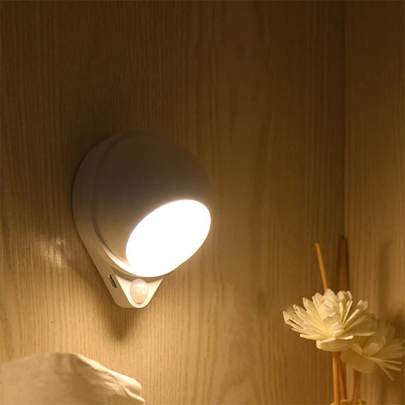Smart LED Motion Night Light with USB Charging - Halri