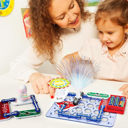 Fun STEM Building Kit for Kids with Moving Parts - Halri