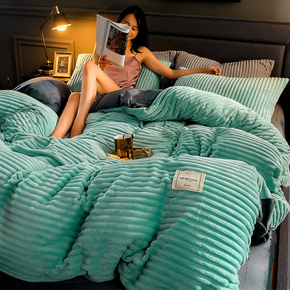 Cozy Plush Flannel Bedding Set - Halri