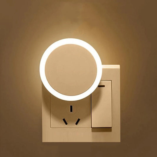 Automatic LED Plug-In Nightlight for Kids Bedrooms - Halri