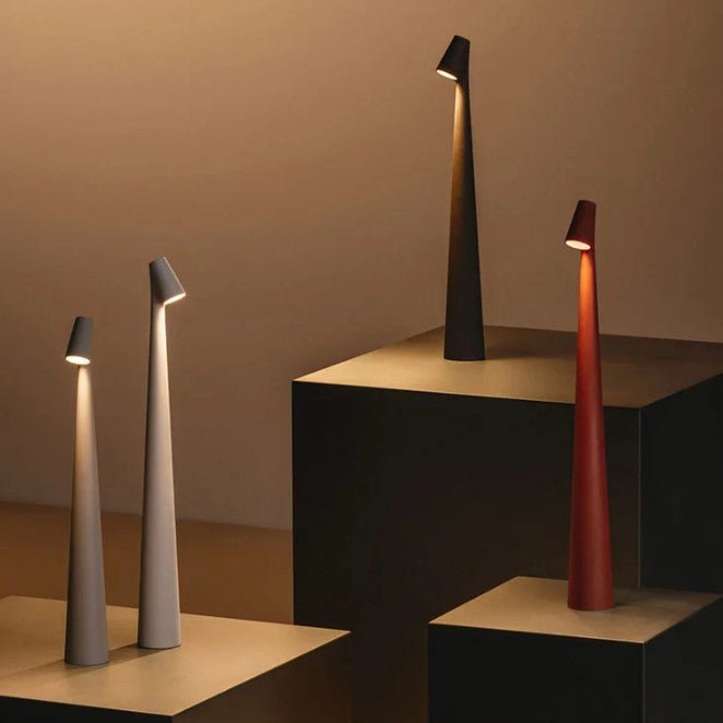 Stylish Desk Lamp with Adjustable Brightness Settings - Halri