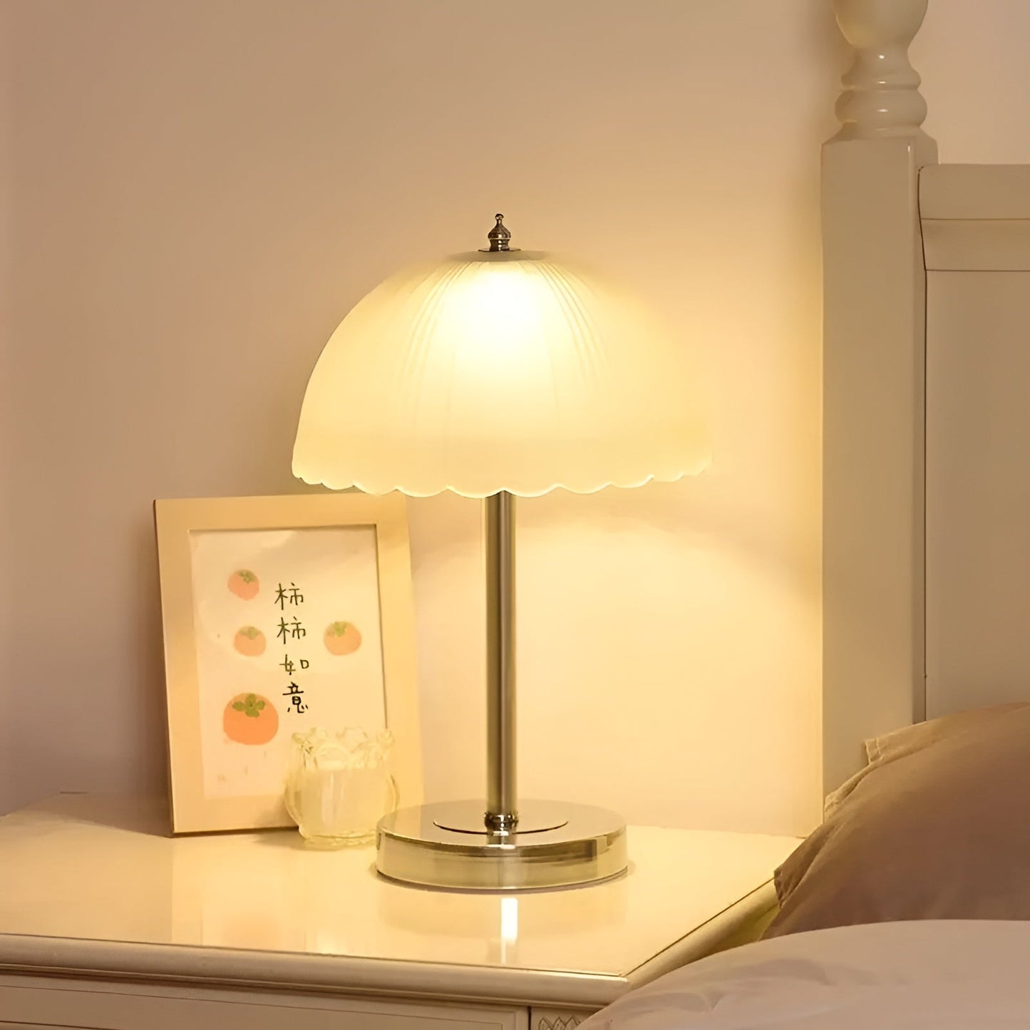 Slim LED Desk Lamp - Elegant and Energy Saving - Halri