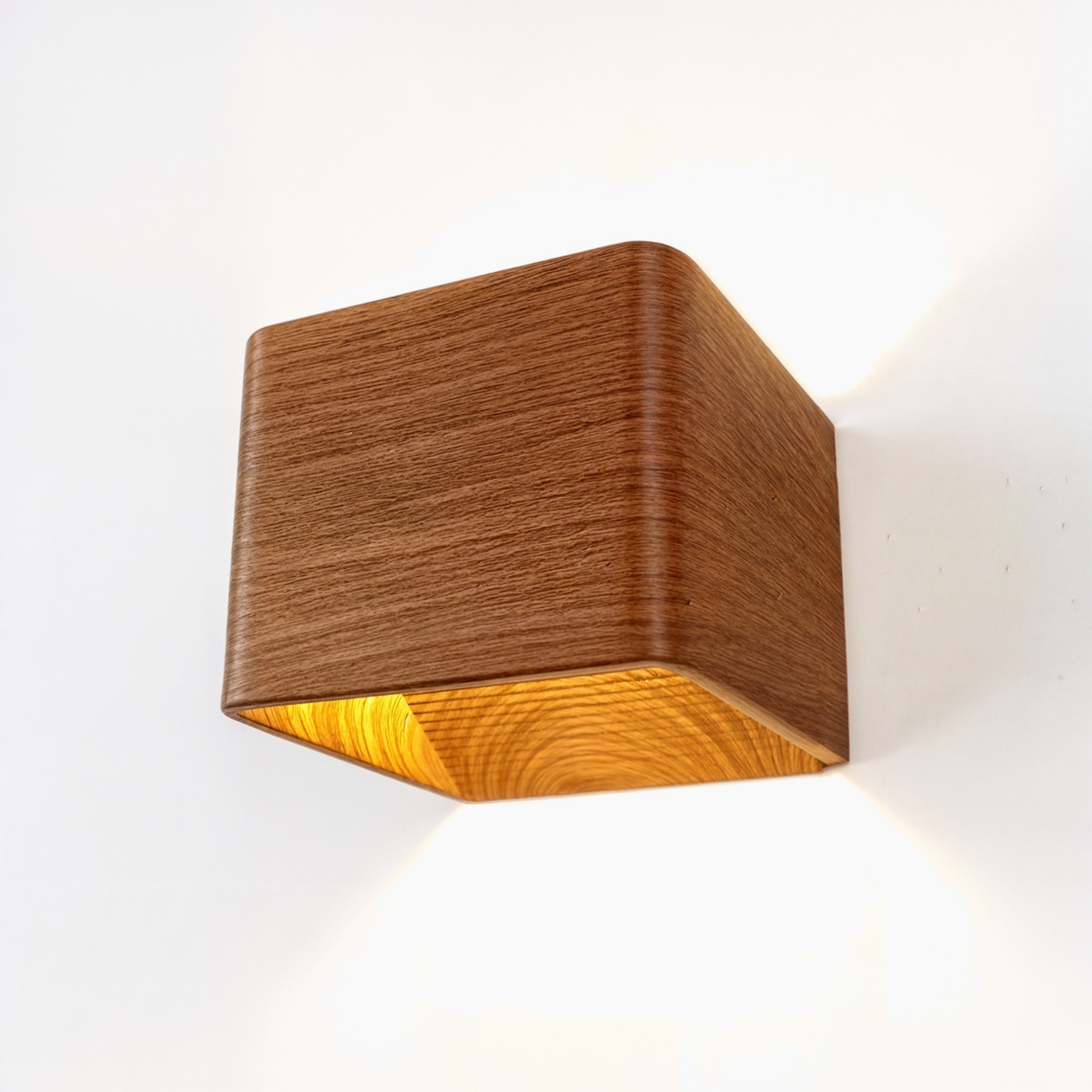 Stylish Wooden LED Wall Sconce - Halri