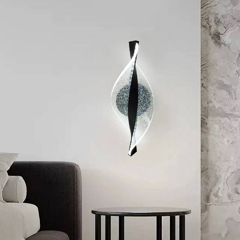 Modern Slim LED Wall Light - Halri