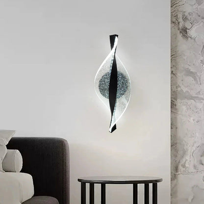 Modern Slim LED Wall Light - Halri