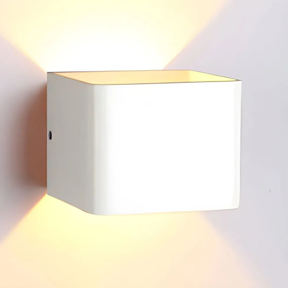 Contemporary Metal LED Wall Light Fixture - Halri