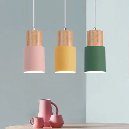 Stylish Wooden Pendant Lamp with LED Lighting - Halri