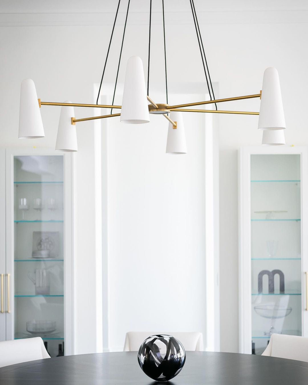 Elegant LED Pendant Light with Clear Glass Drops