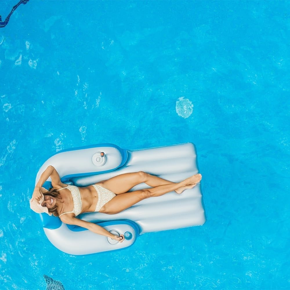 Motorized Splash Pool Runner Lounger – Inflatable Ride-On Water Float with Built-in Motor for Pool Fun & Outdoor Wet Adventures