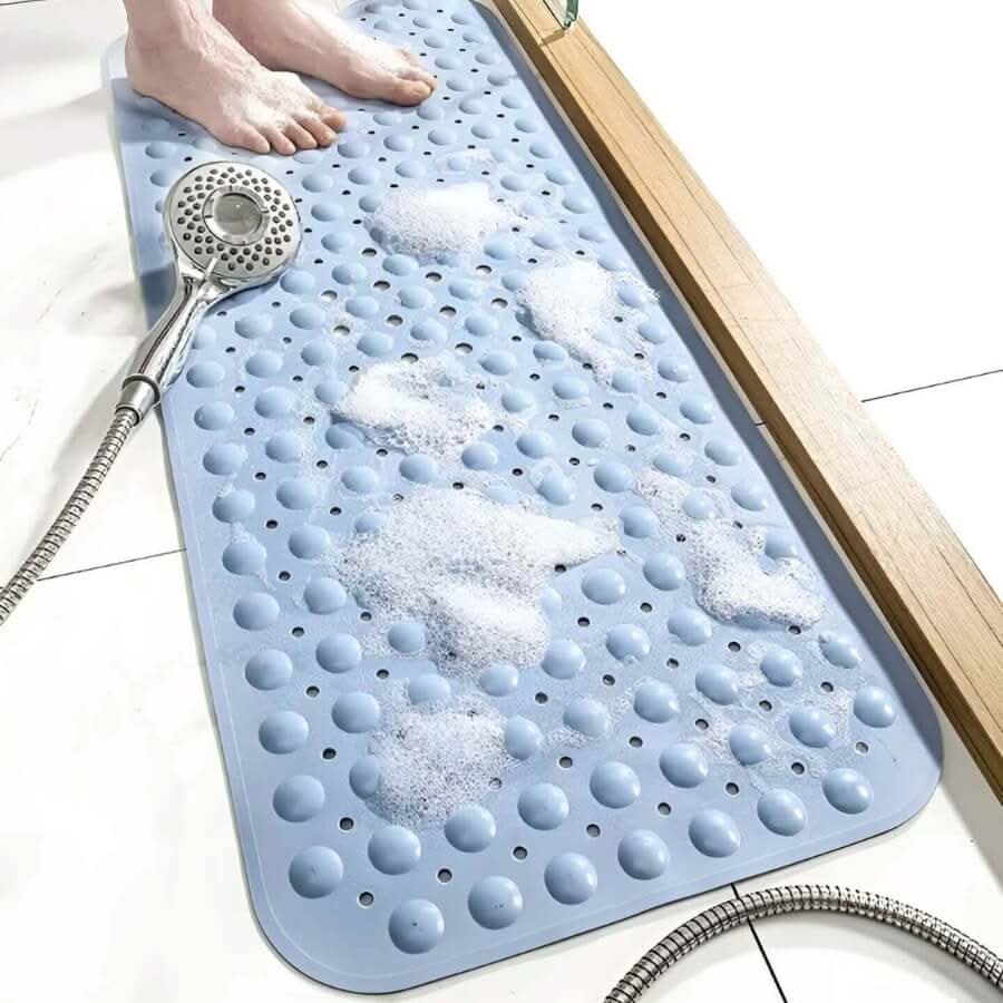 Grip Bathroom Mat with Suction – Soft Anti-Slip Shower Mat - Halri