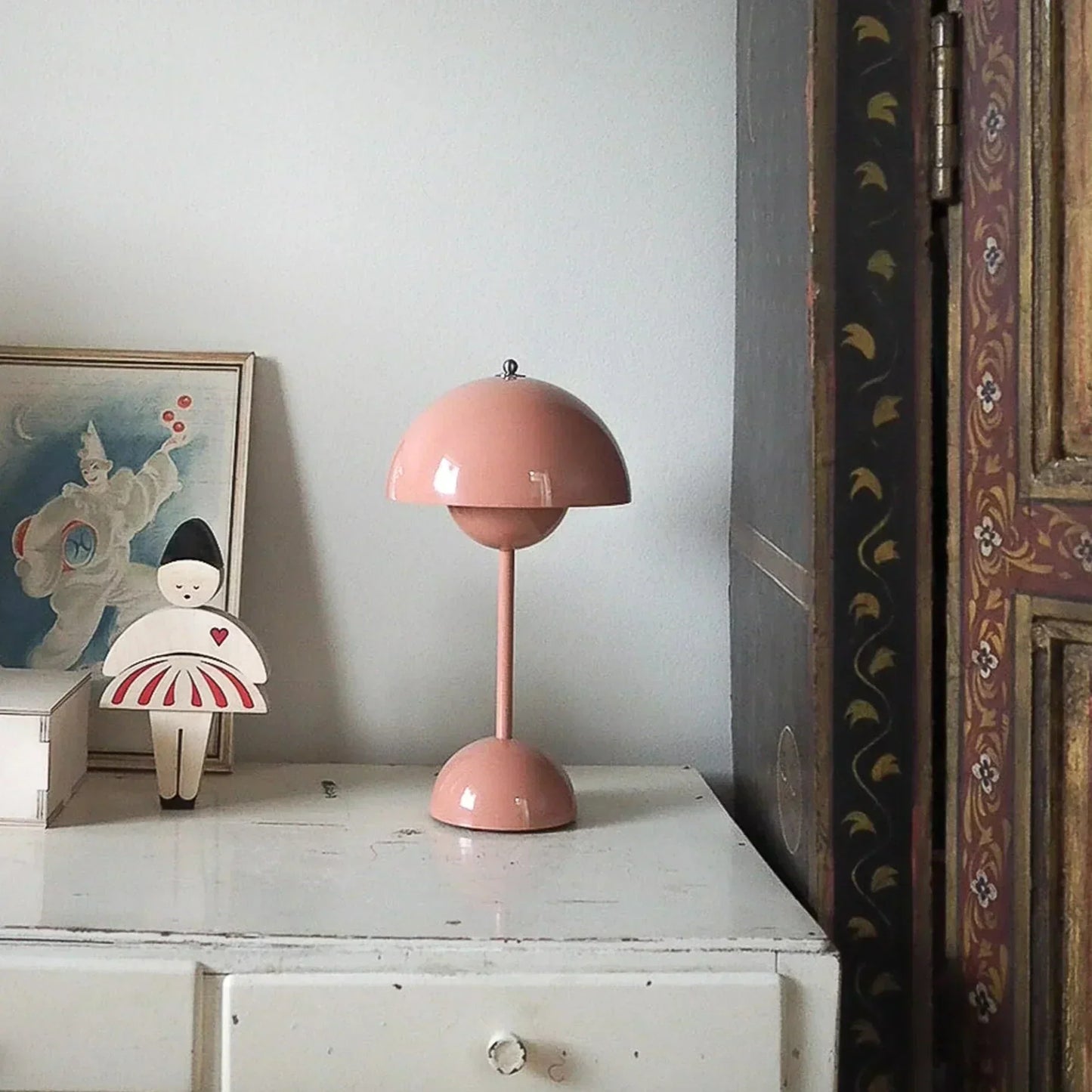 Elegant Simple LED Mushroom Table Lamp