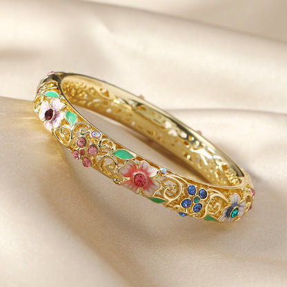 Luxurious 14k Gold Diamond Floral Bangle Bracelets