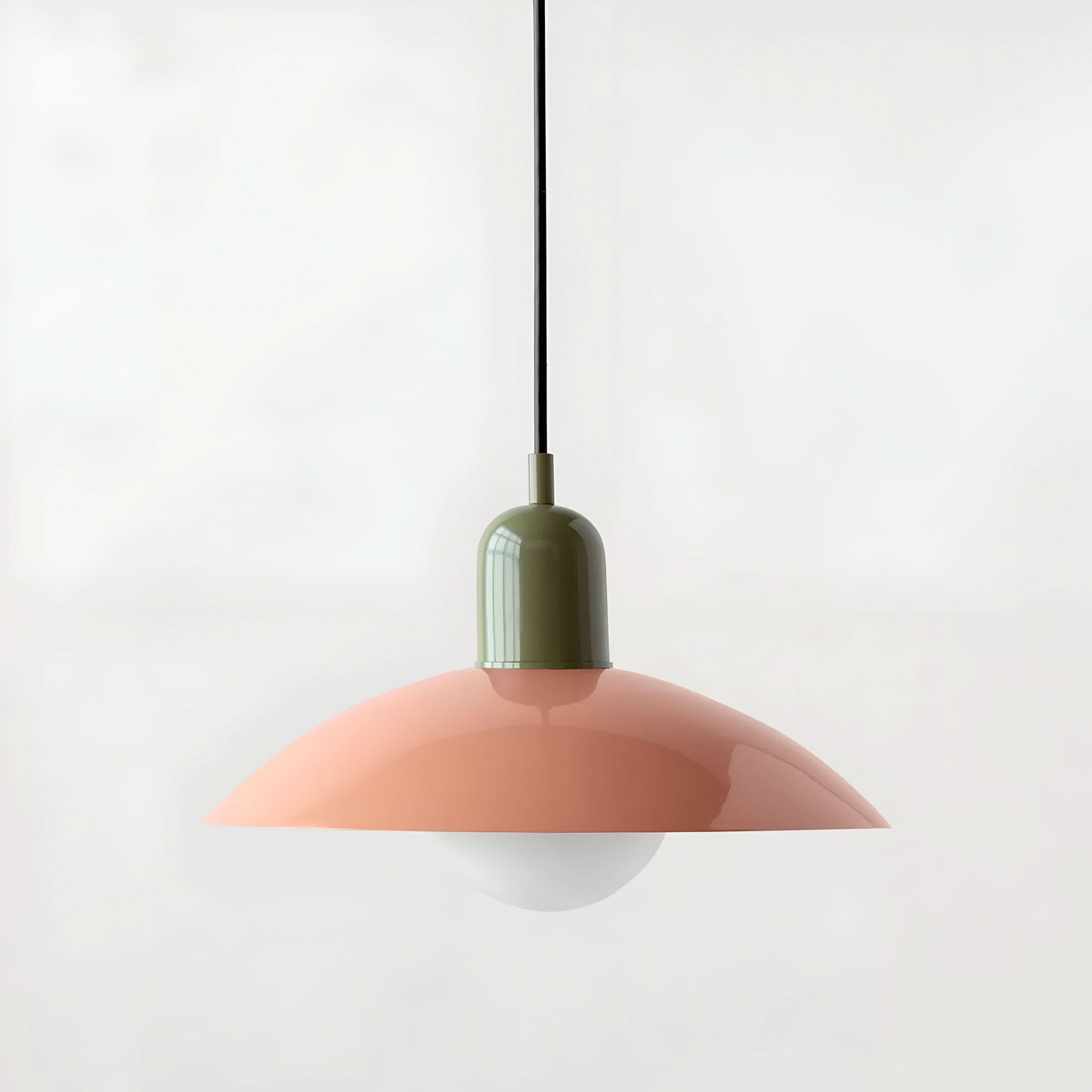 Halri | Chic Industrial Metal Pendant Lamp