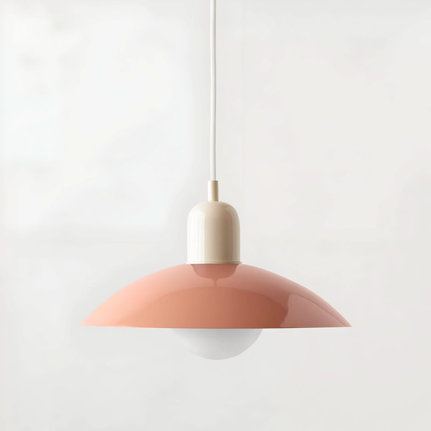 Halri | Chic Industrial Metal Pendant Lamp