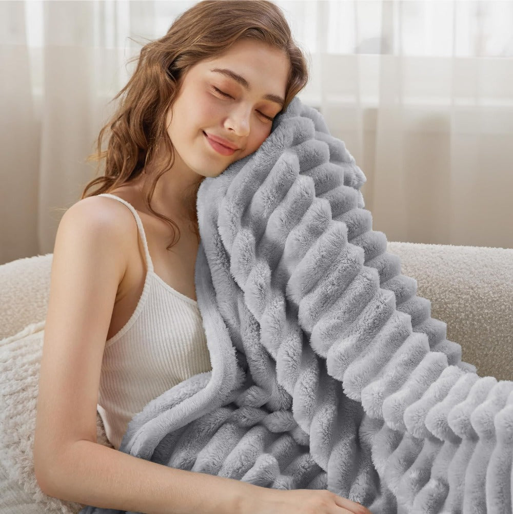 Plush Cozy Throw Blanket