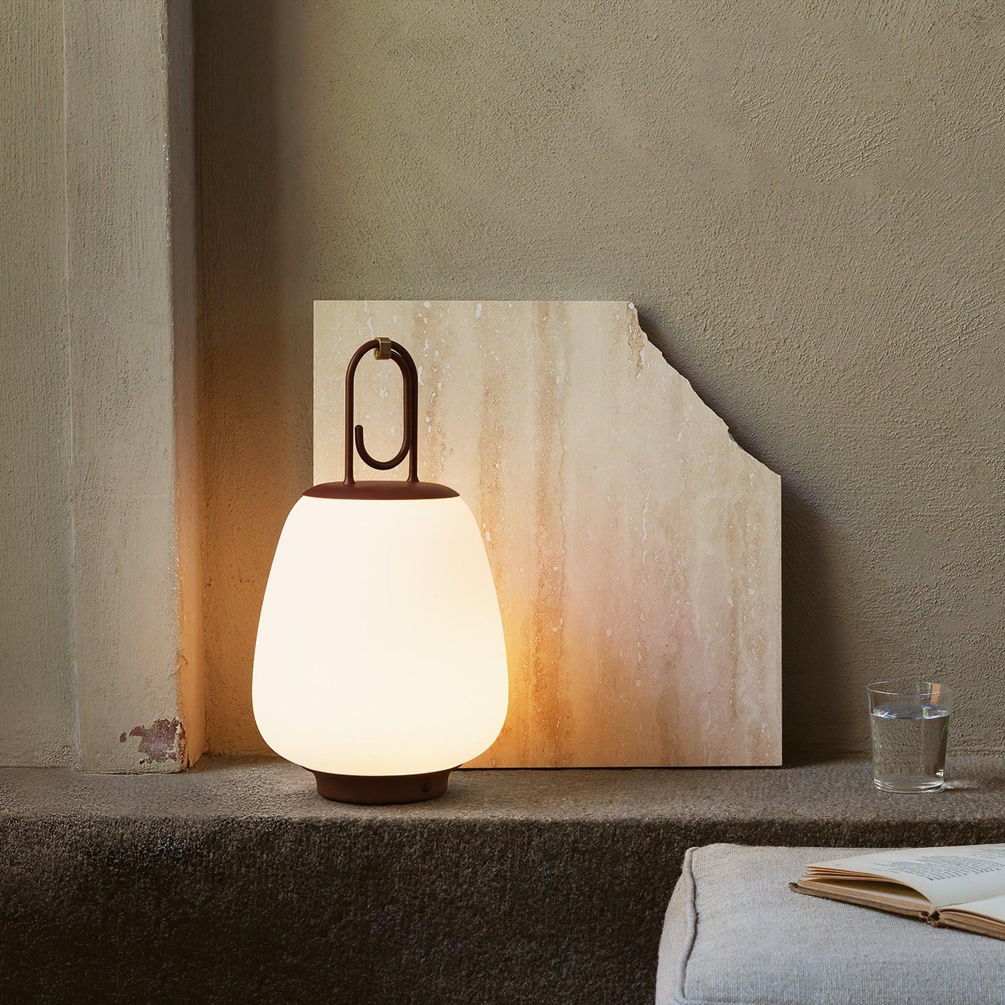 Classic Warm Lantern - Cable Lamp with Elegant Style - Halri