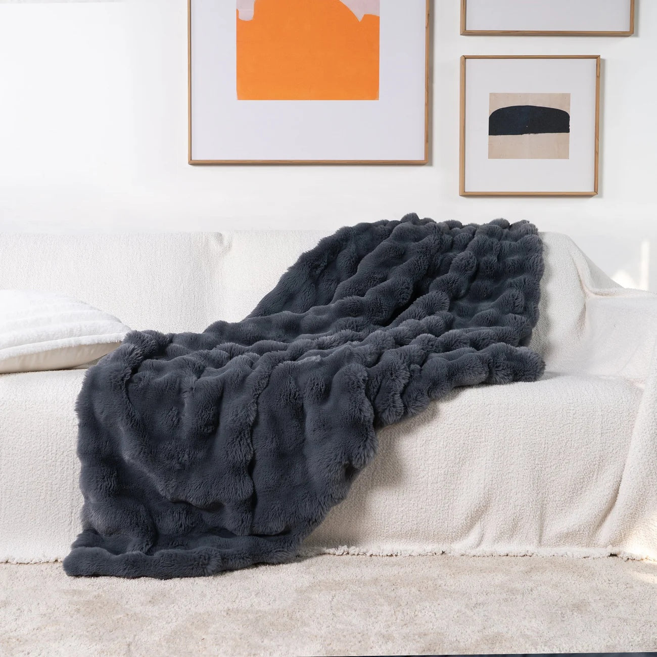 Cozy Plush Throw Blanket for Home and Gifts