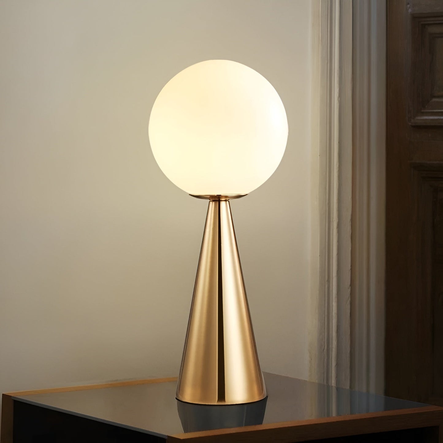 Stylish Gold Table Lamp