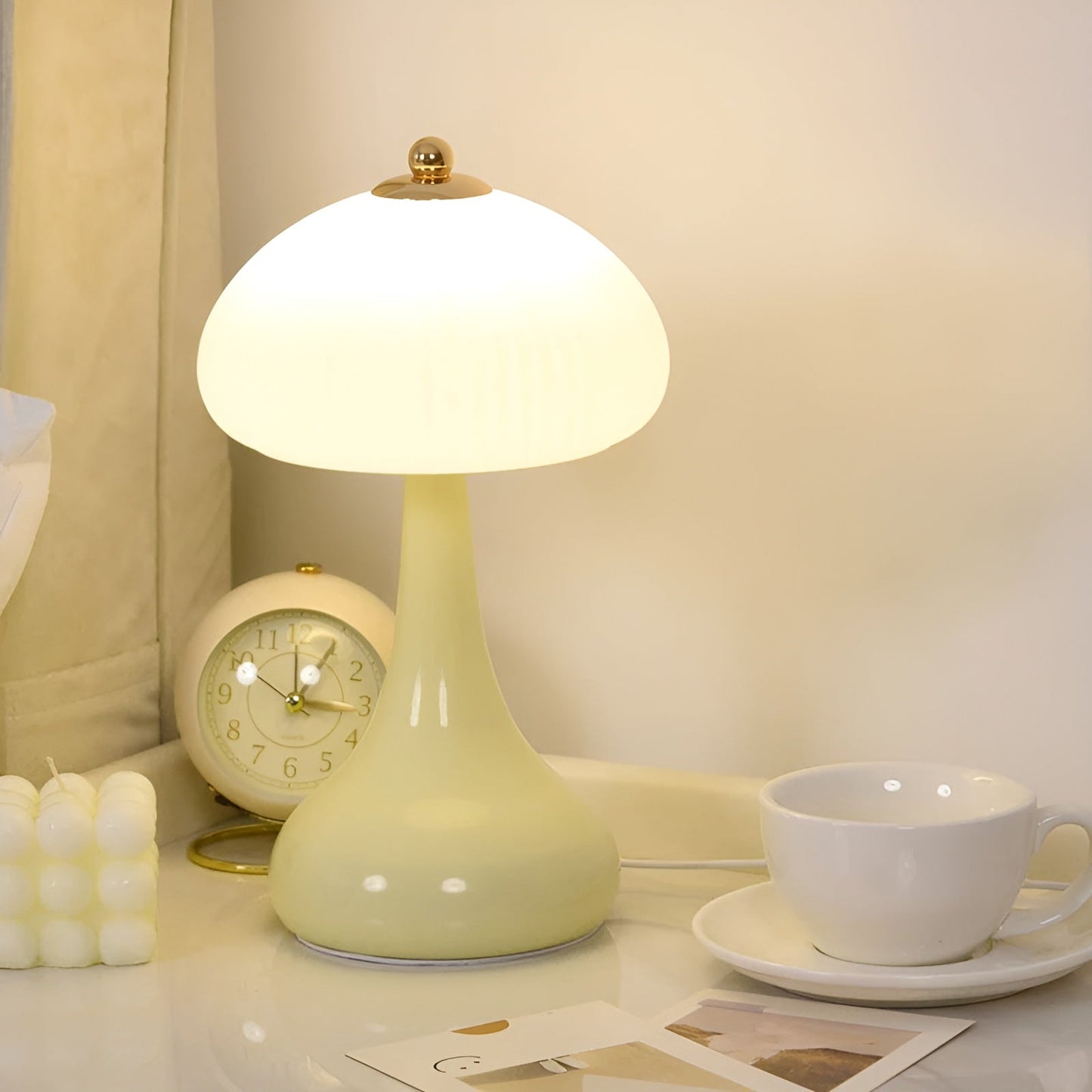 Classic Mushroom Table Lamp with LED Dimmer - Halri