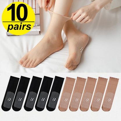 Lightweight Cool Moisture Wicking Silk Lady Socks
