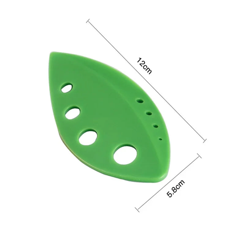 Easy Veggie Scraper Tool for Fresh Herbs - Halri
