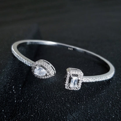 Elegant Butterfly Open Bangle Bracelet - Halri