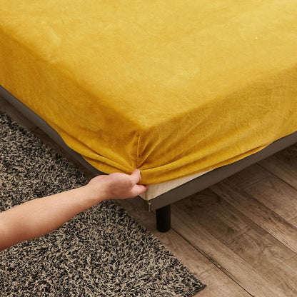 Cozy Velvet Fitted Sheet for Winter Bedding