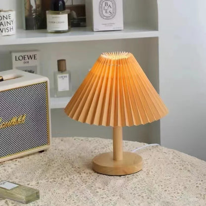 Compact Folding Desk Lamp - Halri