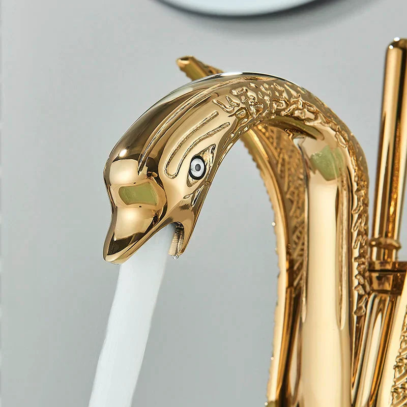 Luxury Chrome Bathroom Sink Tap