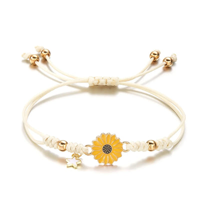 Delicate Floral Beaded Star Wristlet