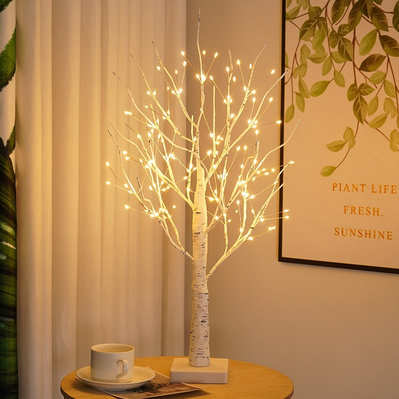 Glowing White Wooden Table Lamp - Halri