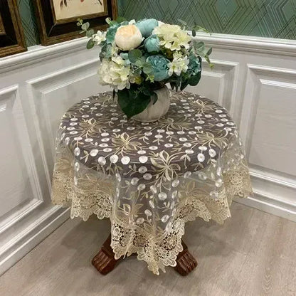 Elegant Floral Pattern Tablecloth