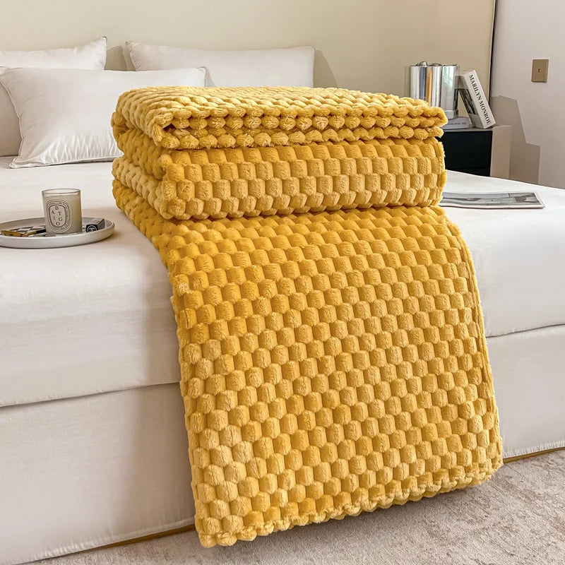 Plush Checked Throw Blanket Soft and Warm for Home