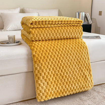 Plush Checked Throw Blanket Soft and Warm for Home