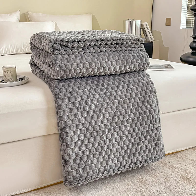 Plush Checked Throw Blanket Soft and Warm for Home