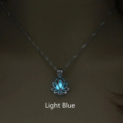Shining Moonlight Flower Pendant Necklace - Halri