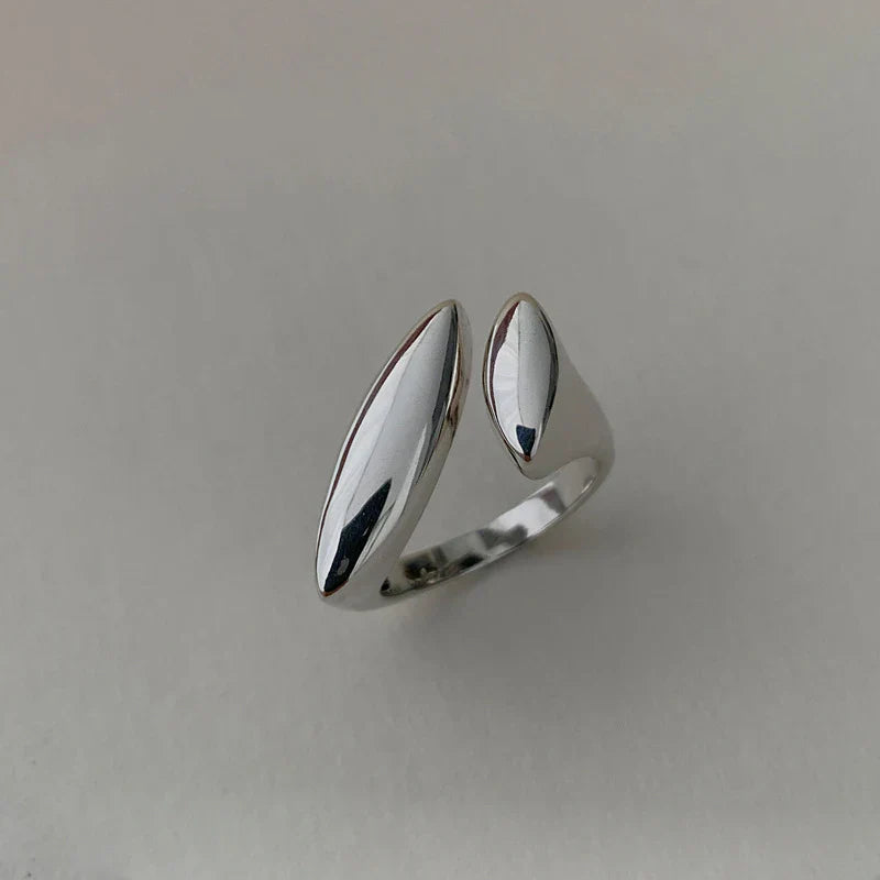 Halri | 925 Sterling Silver Simple Chic Rings - Halri