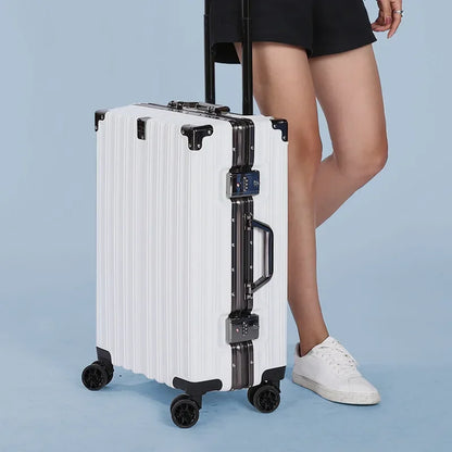 Durable Lightweight Hardshell Luggage Case