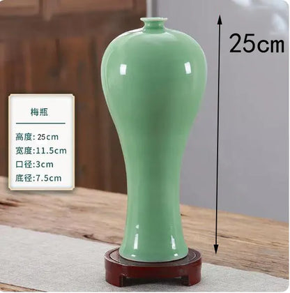 Traditional Chinese Ceramic Decor Vase