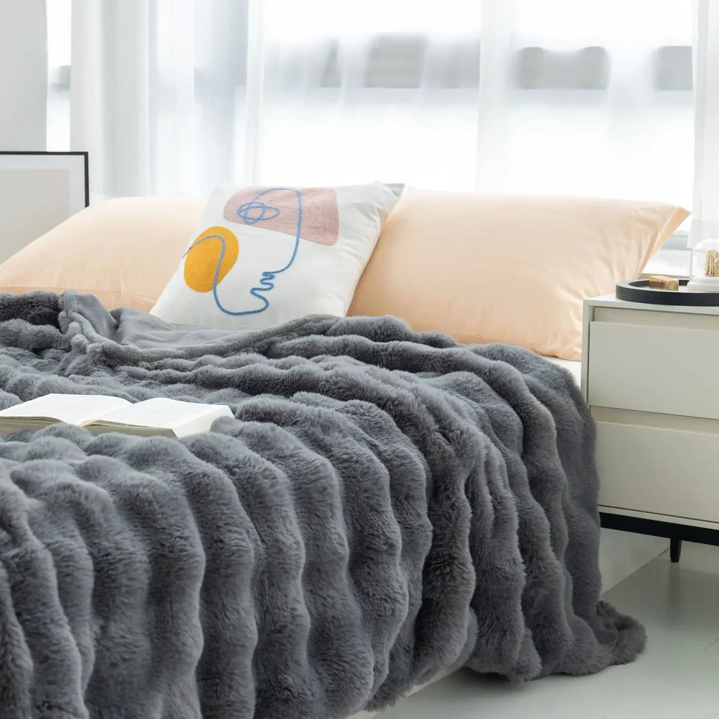 Soft Plush Reversible Home Blanket Throw