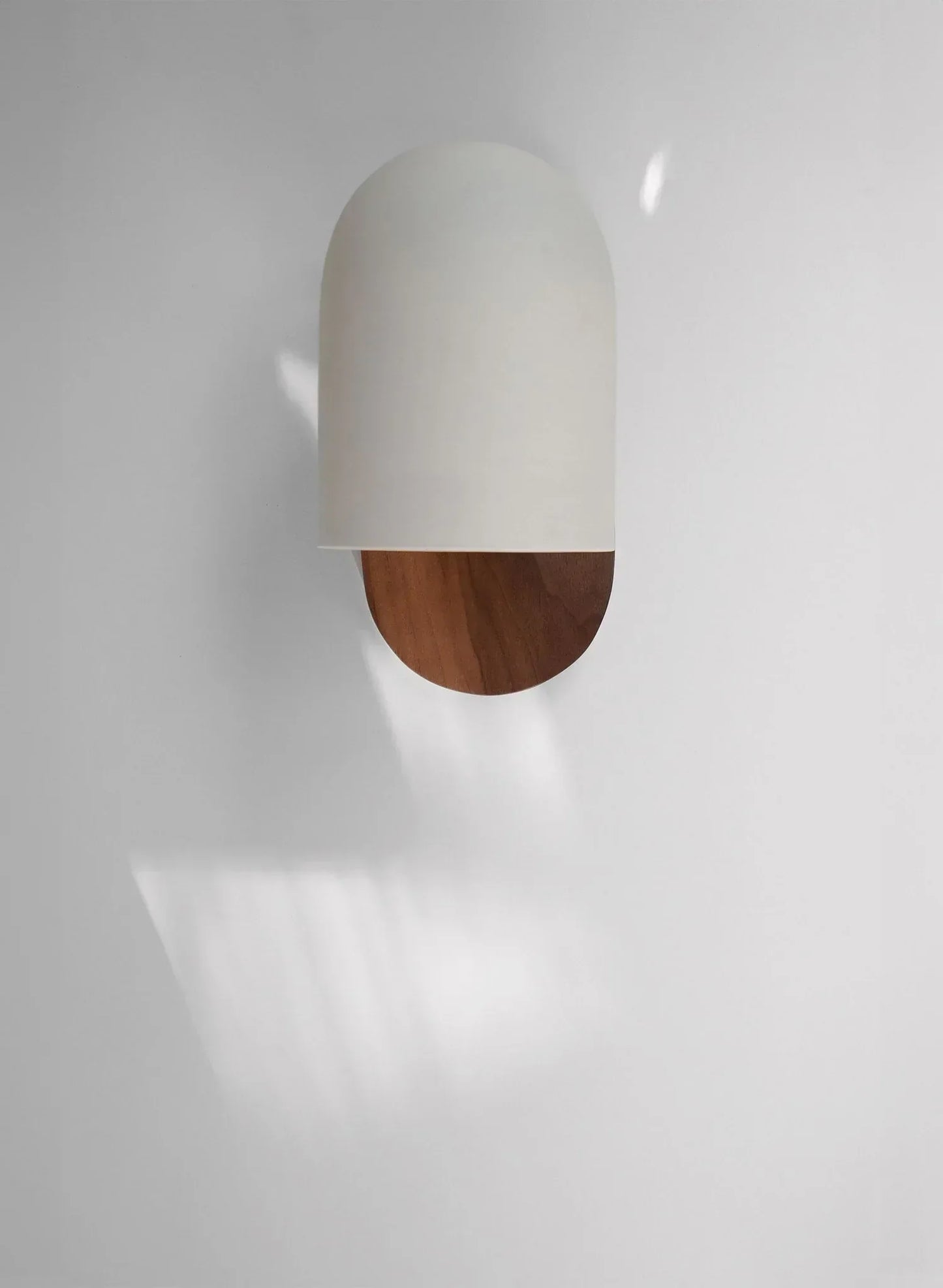 Rustic Wood Wall Light for Cozy Home Decor