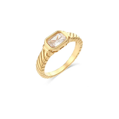 Elegant Striped Diamond Baguette Ring