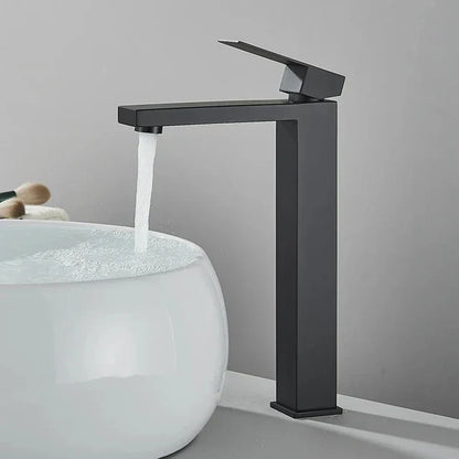 Stylish Chrome Bathroom Sink Faucet - Halri