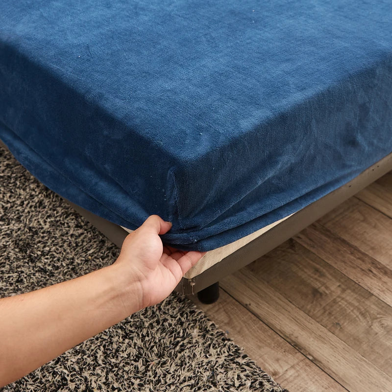 Cozy Velvet Fitted Sheet for Winter Bedding