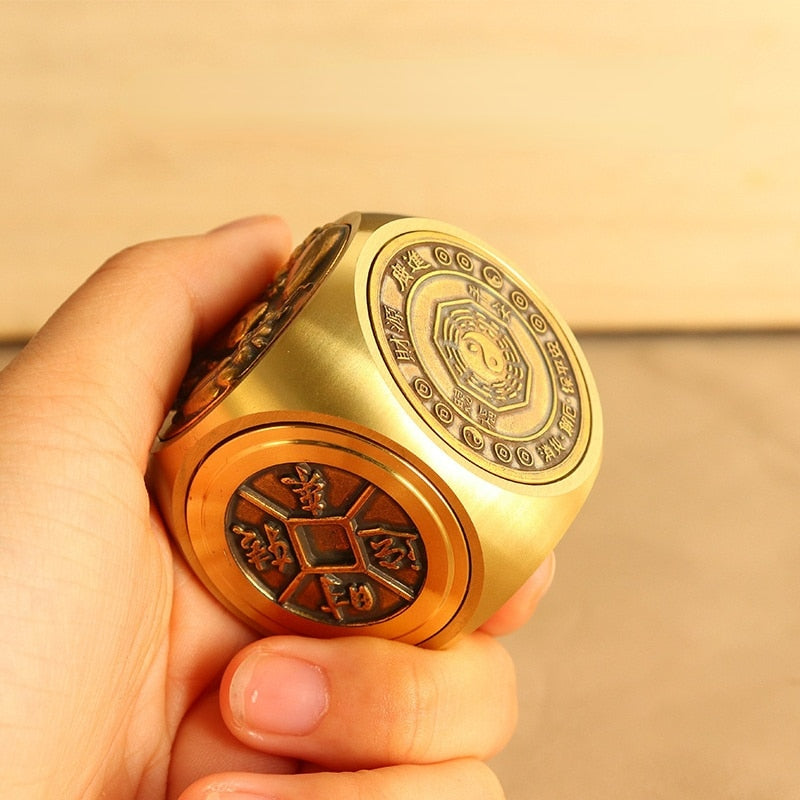 Colorful Fidget Dice Spinner Toy - Halri