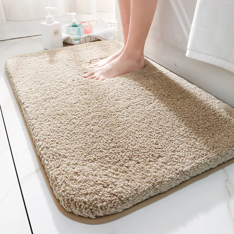 Plush Bathroom Rug with Grip Bottom