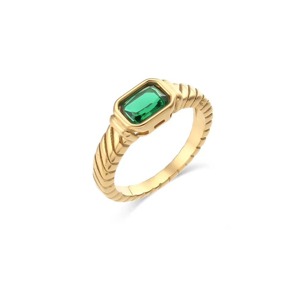 Elegant Striped Diamond Baguette Ring