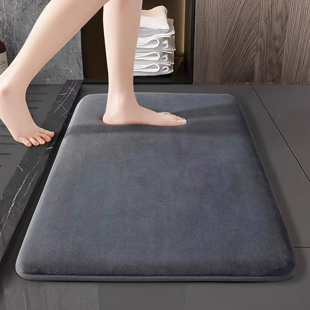 Plush Coral Bathroom Mat with Soft Grip