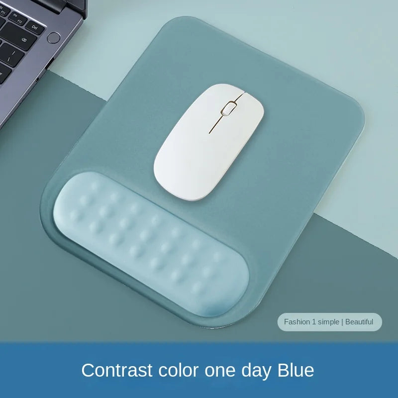 Comfortable Ergonomic Mouse Pad with Wrist Support - Halri