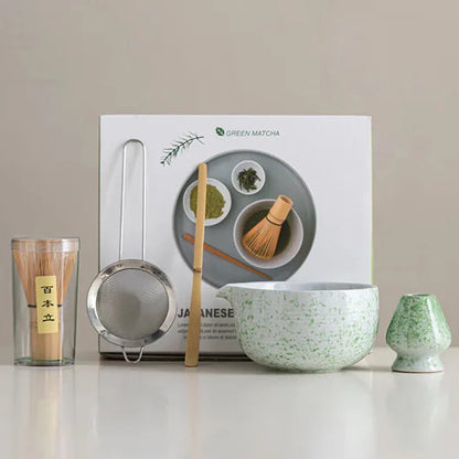 Delicate Green Tea Bowl Set with Whisk and Spoon - Halri